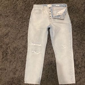 FRAME Light Wash Ripped Jeans Size 29